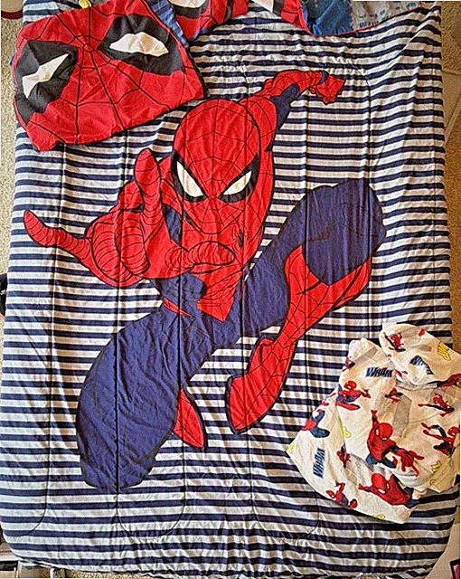 Marvel Spider-Man Full Size Comforter 6-Piece Bedding Set